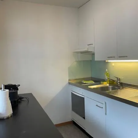 Very - Art 3 * Ζυρίχη